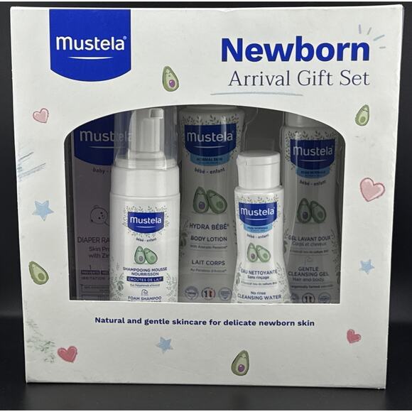 Mustela Newborn Arrival Baby Bath and Body Gift Set - 5ct - Picture 1 of 5